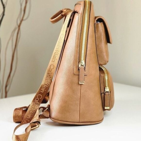 Disney Christmas 2025 Lil Rin Rin Plush Badge Red New